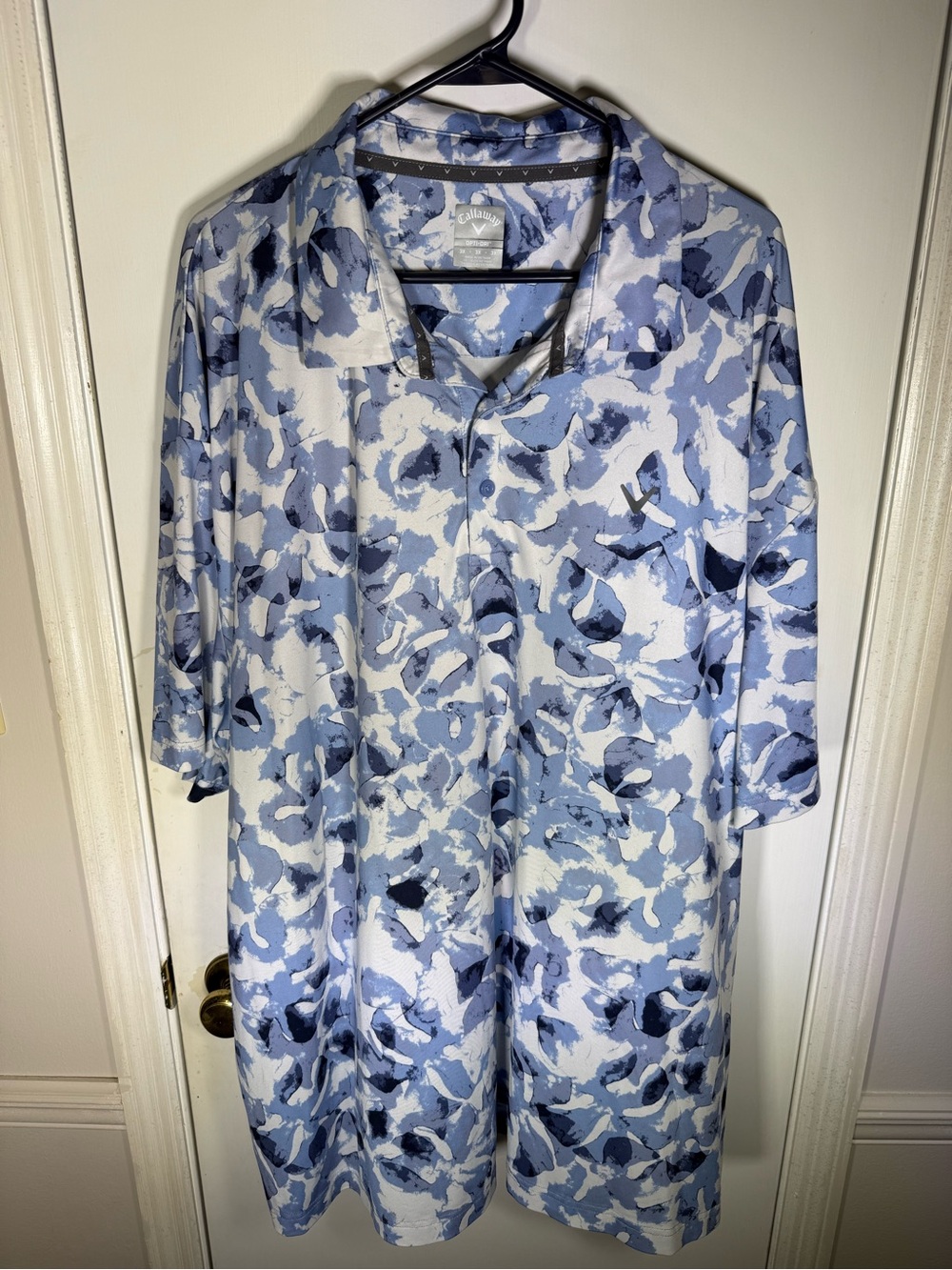 Relaxed Fit Men’s Blue Floral Print Shirt